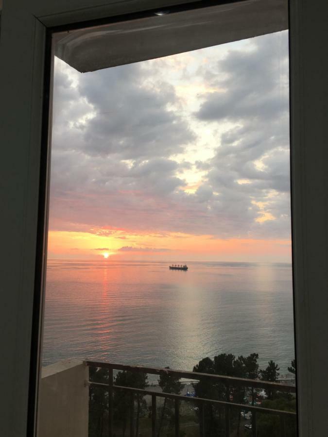 Yellow Room With Sea View Makhinjauri Exterior foto